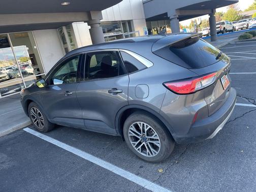 2021 Ford Escape SEL