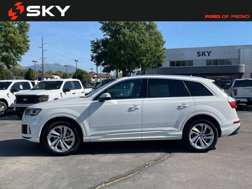 2020 Audi Q7 55 Premium Plus