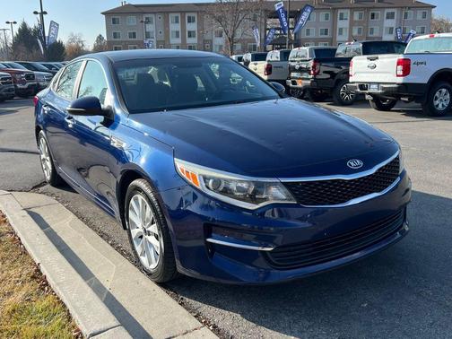 2017 Kia Optima LX