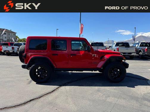 Firecracker Red Clearcoat 2020 Jeep Wrangler Unlimited Rubicon