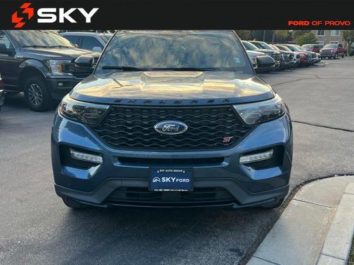 2020 Ford Explorer ST