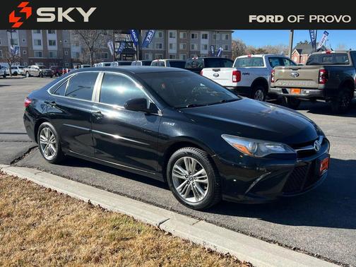 2017 Toyota Camry Hybrid SE