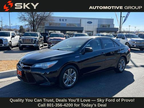 2017 Toyota Camry Hybrid SE