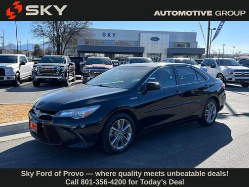 2017 Toyota Camry Hybrid SE