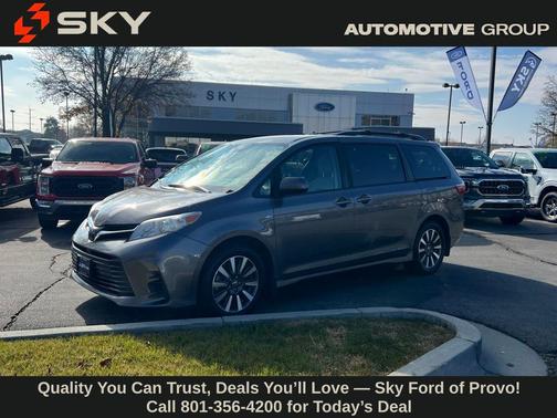2020 Toyota Sienna LE