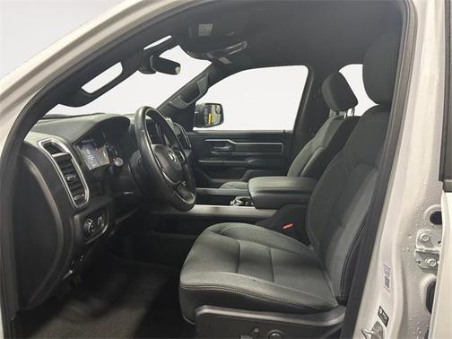 2022 RAM 1500 Big Horn Quad Cab 4x4 64' Box