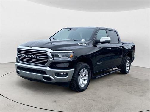 2023 RAM 1500 Laramie Crew Cab 4x4 57' Box