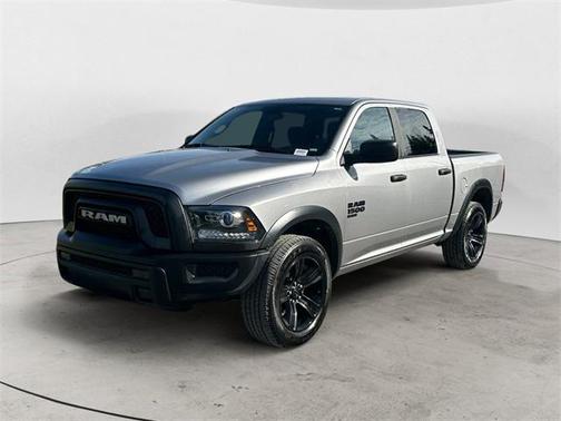 2024 RAM 1500 Classic Warlock Crew Cab 4x4 57' Box
