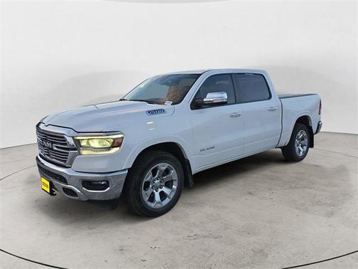 2022 RAM 1500 Laramie Crew Cab 4x4 57' Box