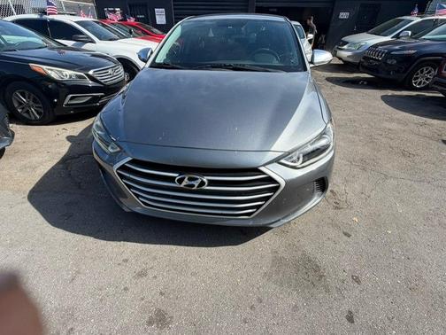 Galactic Gray Metallic 2018 Hyundai ELANTRA SE