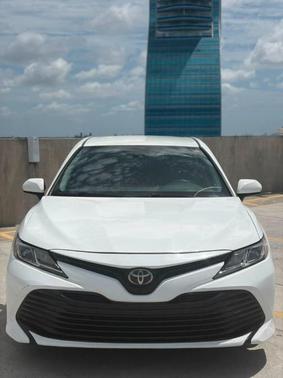 Super White 2020 Toyota Camry LE
