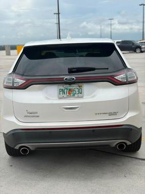 White Platinum Metallic Tri-Coat 2018 Ford Edge Titanium