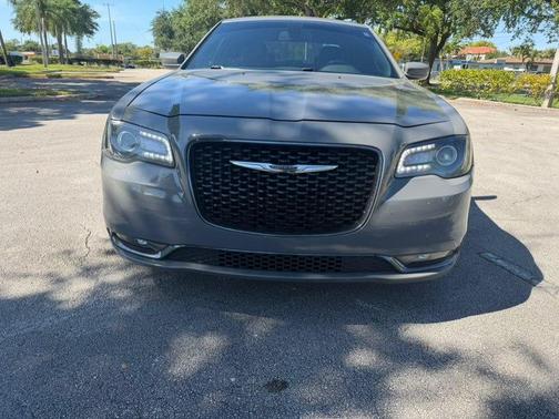 Ceramic Grey Clearcoat 2018 Chrysler 300 S