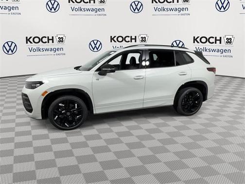2025 Volkswagen Tiguan 2.0T SE R-Line Black