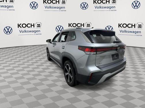 2025 Volkswagen Tiguan 2.0T SE