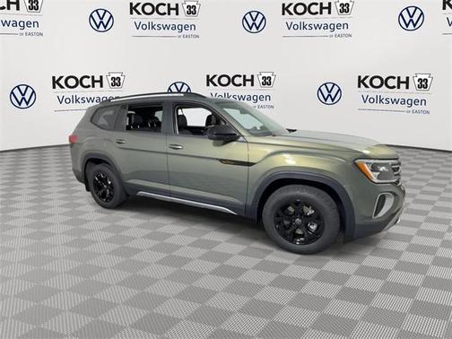 2025 Volkswagen Atlas 2.0T Peak Edition