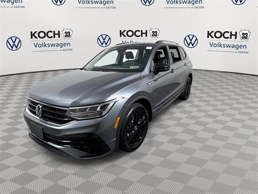 2022 Volkswagen Tiguan 2.0T SE R-Line Black