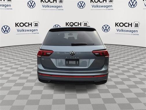 2022 Volkswagen Tiguan 2.0T SE R-Line Black