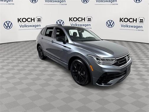 2022 Volkswagen Tiguan 2.0T SE R-Line Black
