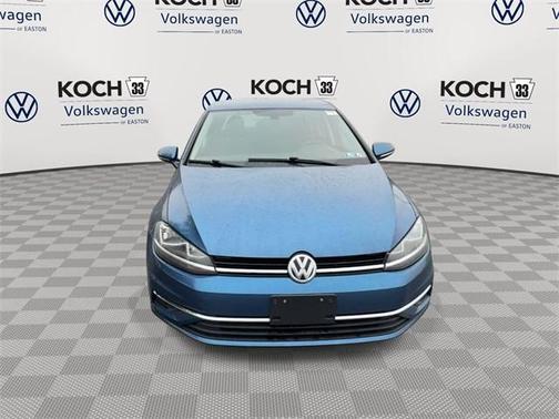 2018 Volkswagen Golf TSI S