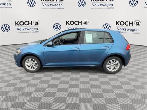 2018 Volkswagen Golf TSI S