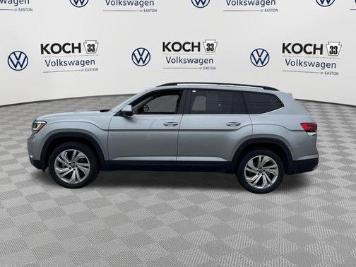 Pyrite Silver Metallic 2023 Volkswagen Atlas 3.6L SE w/Technology