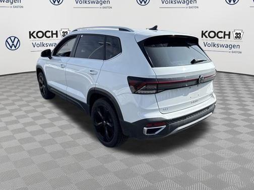 2025 Volkswagen Taos 1.5T SEL