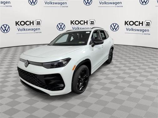 2025 Volkswagen Tiguan 2.0T SE R-Line Black
