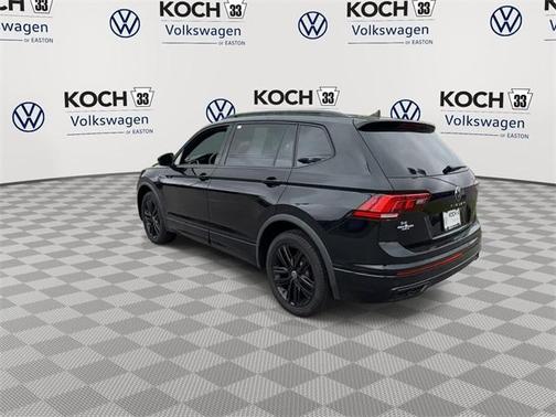 2022 Volkswagen Tiguan 2.0T SE R-Line Black
