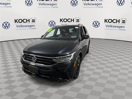 2022 Volkswagen Tiguan 2.0T SE R-Line Black