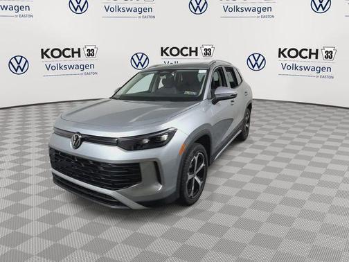 2025 Volkswagen Tiguan 2.0T SE