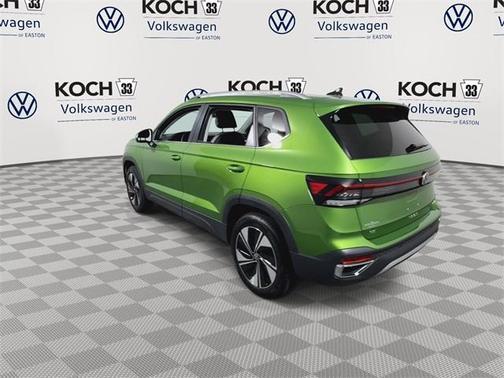 2025 Volkswagen Taos 1.5T SE