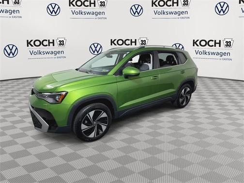 2025 Volkswagen Taos 1.5T SE