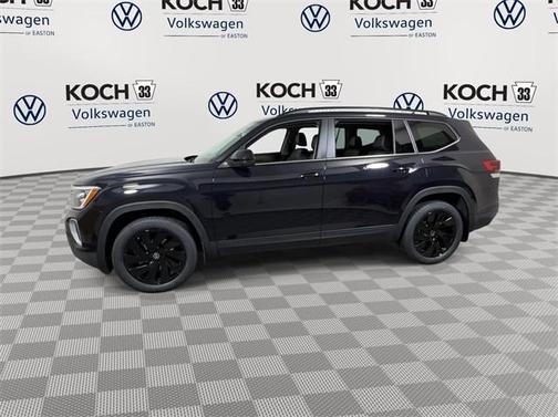 2025 Volkswagen Atlas 2.0T SE w/Technology