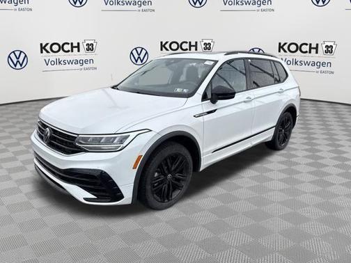 2022 Volkswagen Tiguan 2.0T SE R-Line Black
