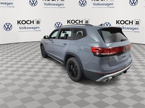 2025 Volkswagen Atlas 2.0T Peak Edition