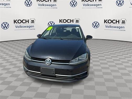 2018 Volkswagen Golf TSI S