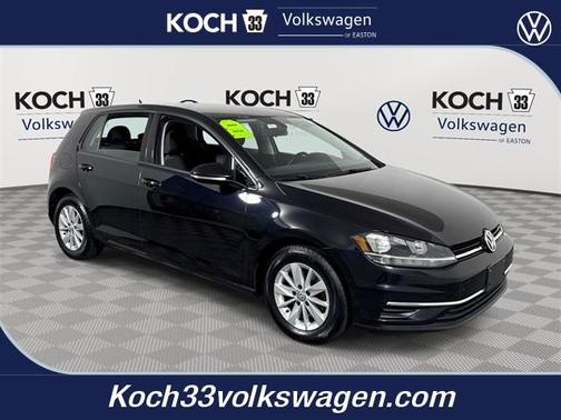 2018 Volkswagen Golf TSI S