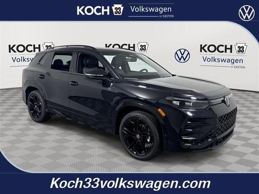 2025 Volkswagen Tiguan 2.0T SE R-Line Black