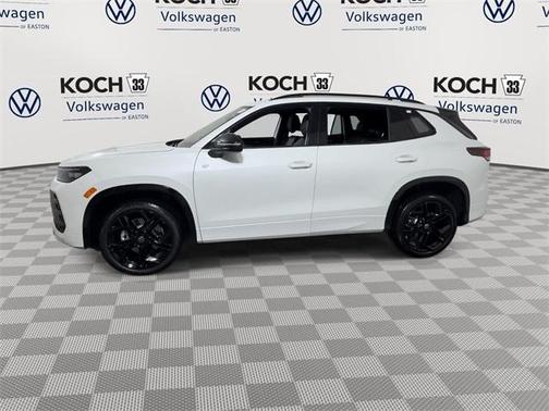 2025 Volkswagen Tiguan 2.0T SE R-Line Black