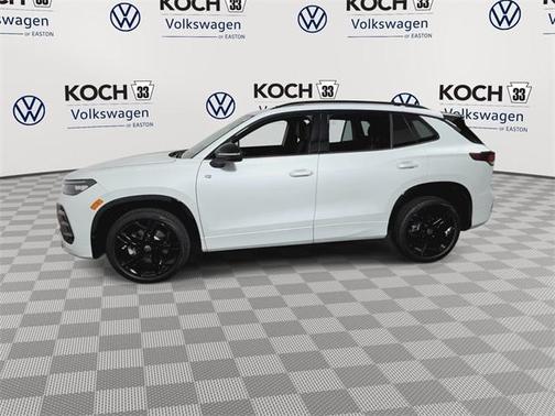 2025 Volkswagen Tiguan 2.0T SE R-Line Black