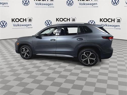 2025 Volkswagen Tiguan 2.0T SE