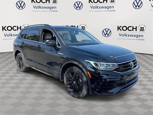 2022 Volkswagen Tiguan 2.0T SE R-Line Black