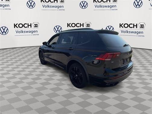 2022 Volkswagen Tiguan 2.0T SE R-Line Black