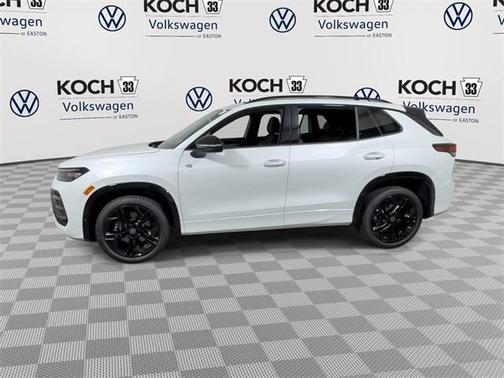 2025 Volkswagen Tiguan 2.0T SE R-Line Black