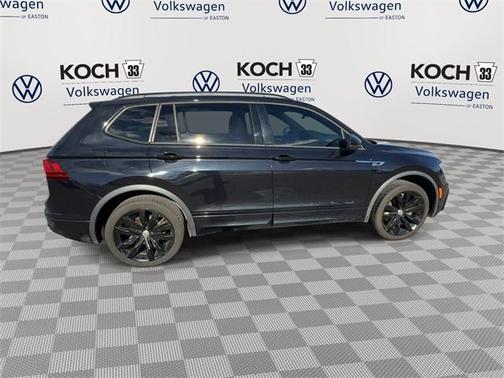 2020 Volkswagen Tiguan 2.0T SE R-Line Black