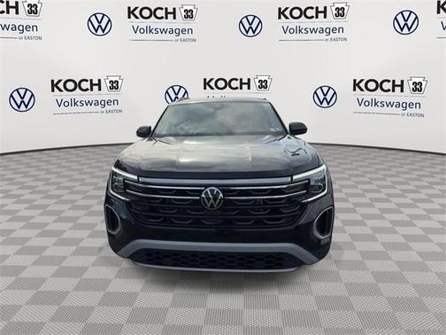 2024 Volkswagen Atlas 2.0T Peak Edition SEL