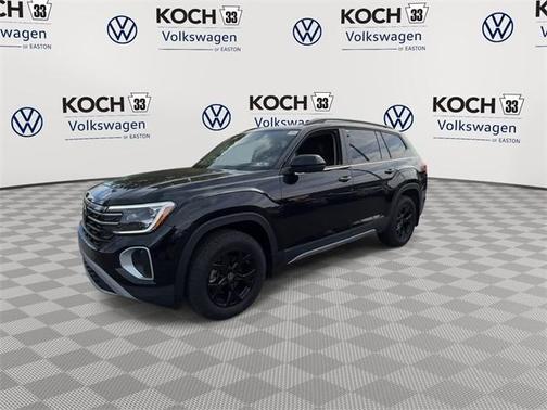 2024 Volkswagen Atlas 2.0T Peak Edition SEL