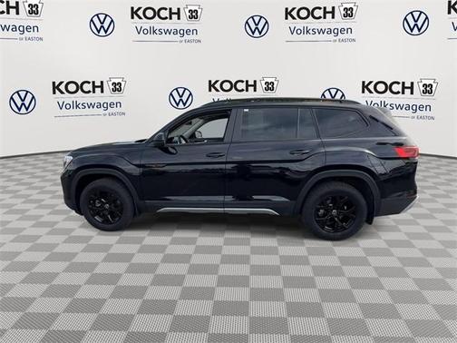 2024 Volkswagen Atlas 2.0T Peak Edition SEL