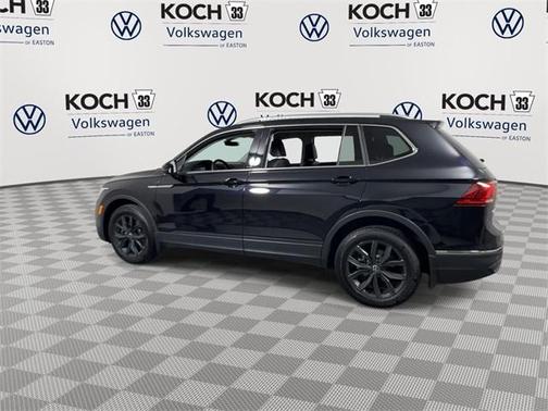 2024 Volkswagen Tiguan 2.0T SE